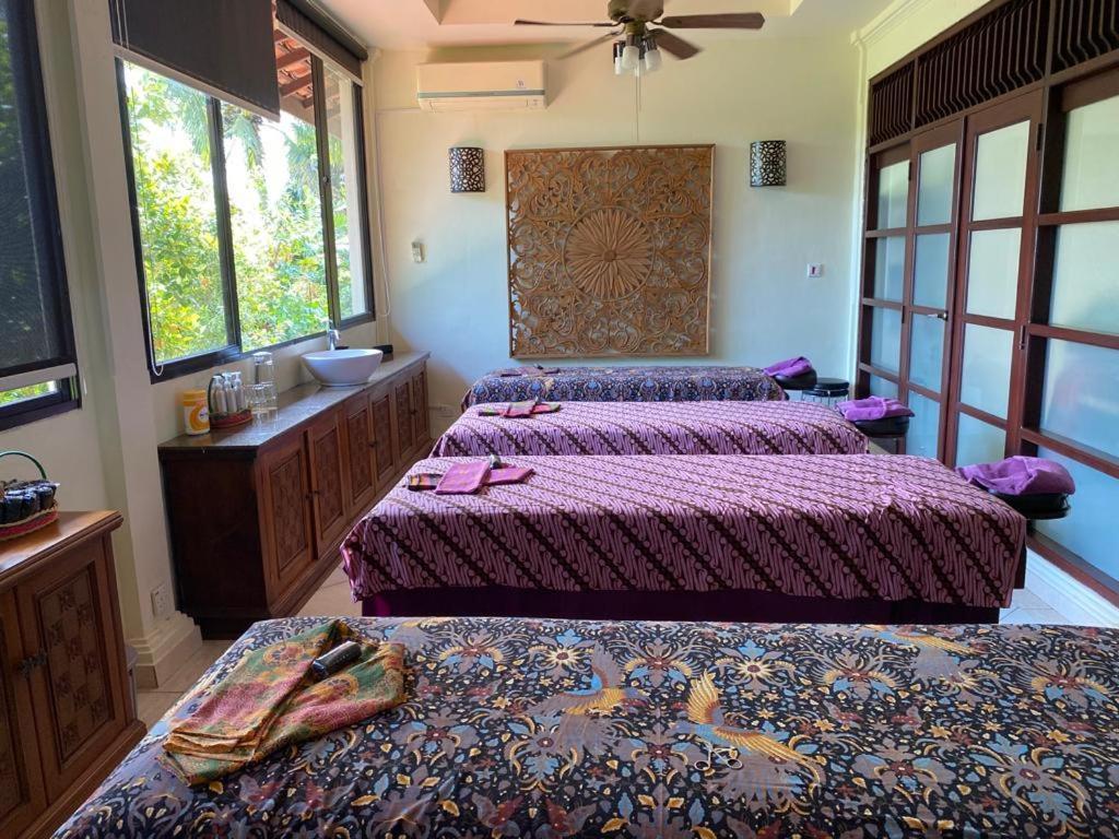 Tempat Senang Spa Resort & Restaurant Sekupang Exteriör bild