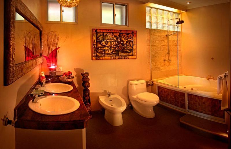 Tempat Senang Spa Resort & Restaurant Sekupang Exteriör bild